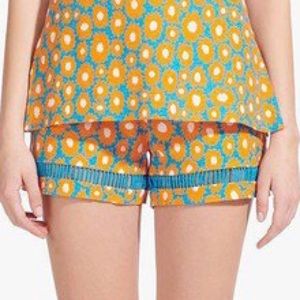 NWT STUAD Clothing Moth Short Daisy